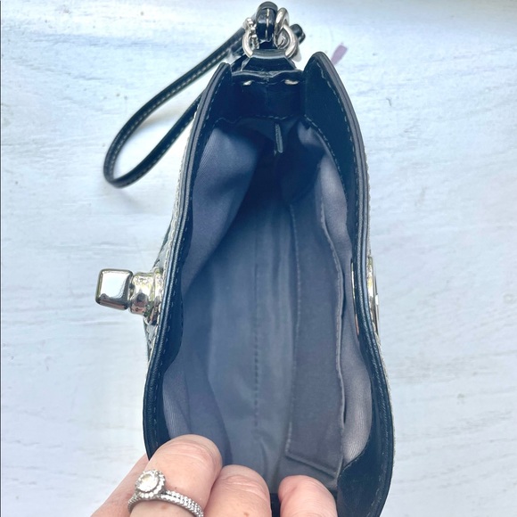 Coach Signature Series Black Wristlet - Picture 6 of 6